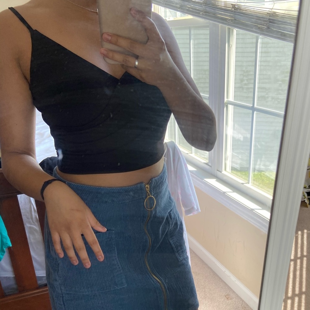 Black crop top